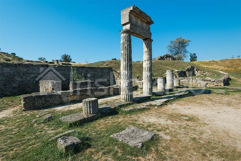 гора митридат,митридат,лестница на коре митридат,история горы митридат,путешествие на гору митридат,керчь,достопримечательности керчи
